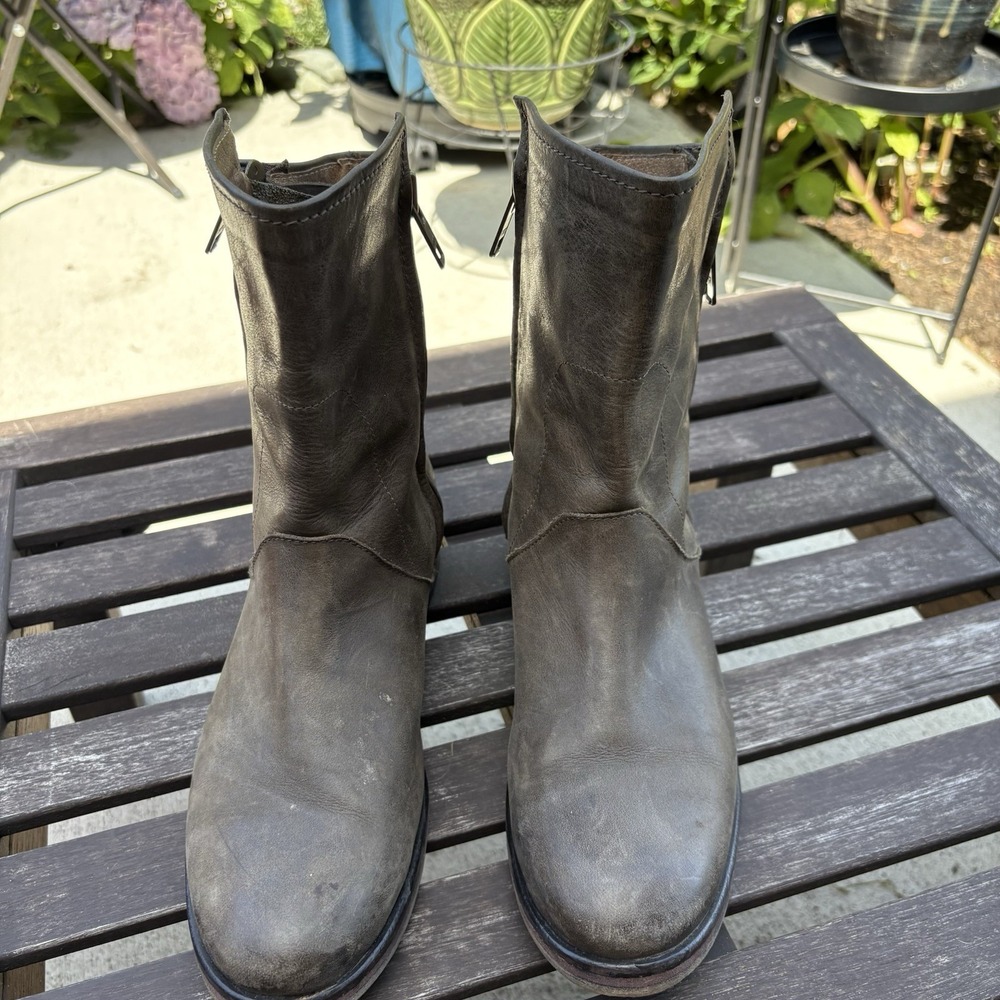 Hinge Womens ~9* Ankle Boots Moto Biker Grunge Distressed Leather Zip Up - Picture 4 of 16